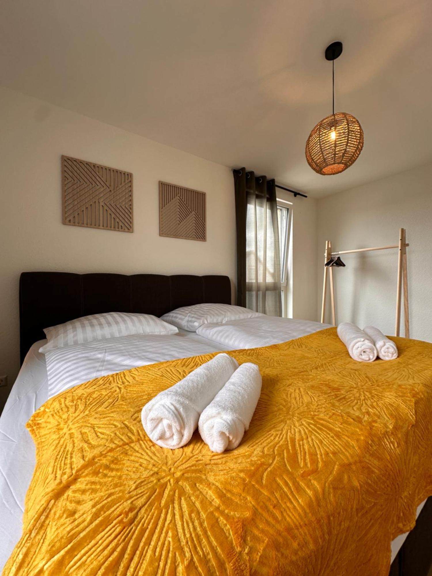 Amao-Sepia I 86Qm I King-Size Beds I Netflix I Privat Balcony I Free Parking I Near Europapark Apartamento Rheinhausen Exterior foto